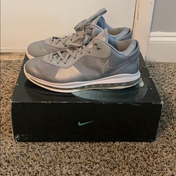 lebron 8 low grey